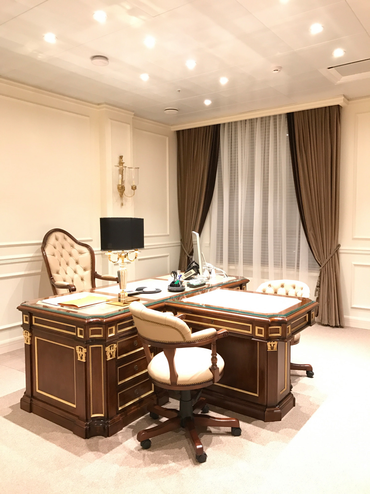 Обложка проекта: Шторы для офиса в центре Москвы