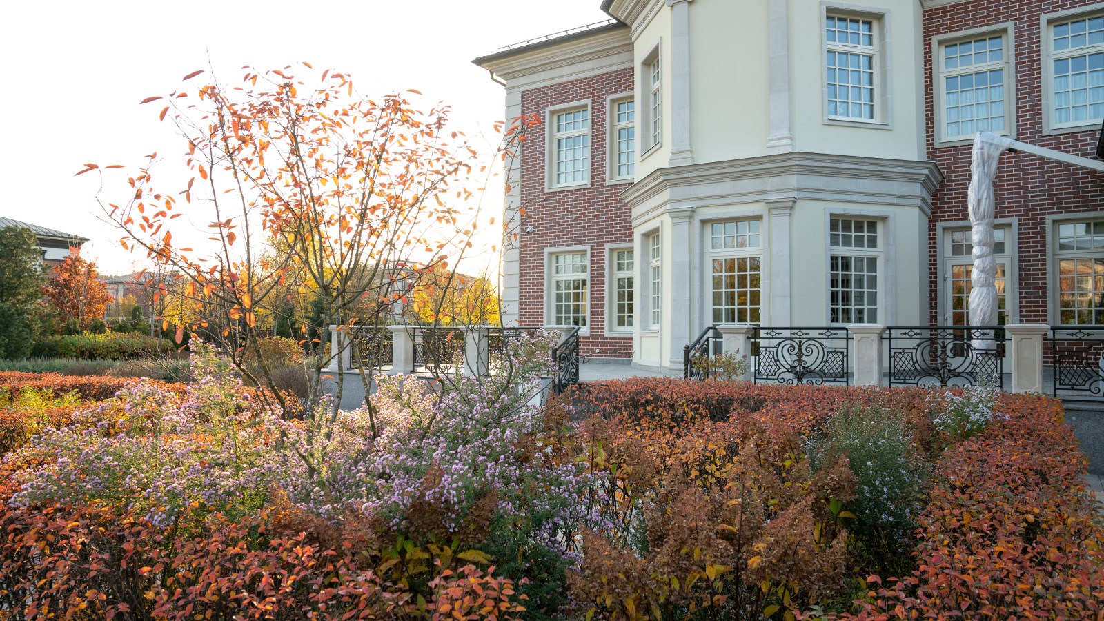 Английская неоклассика в КП Парквилл. 2019 г.