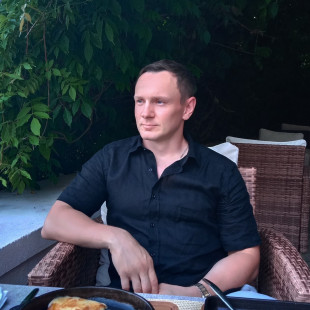 Анатолий Вавилов