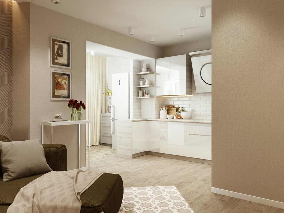 Змеиногорский