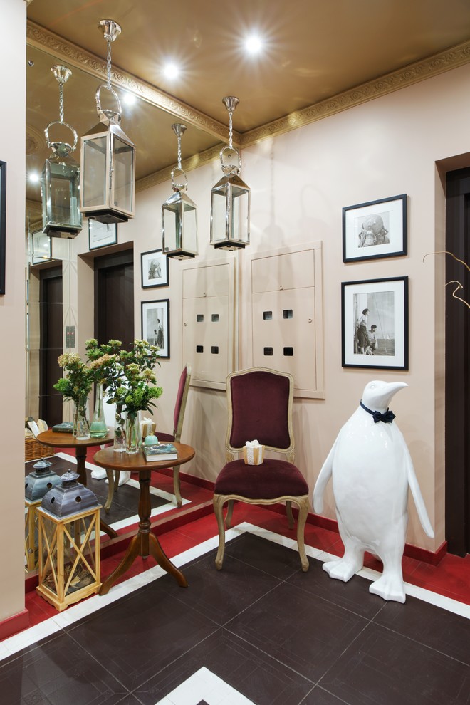 Проект недели: Московский подъезд образцовой формы и содержания