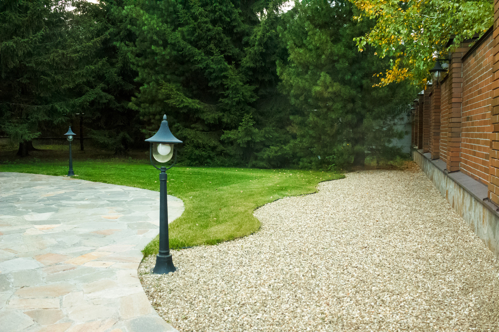 Малоуходный сад