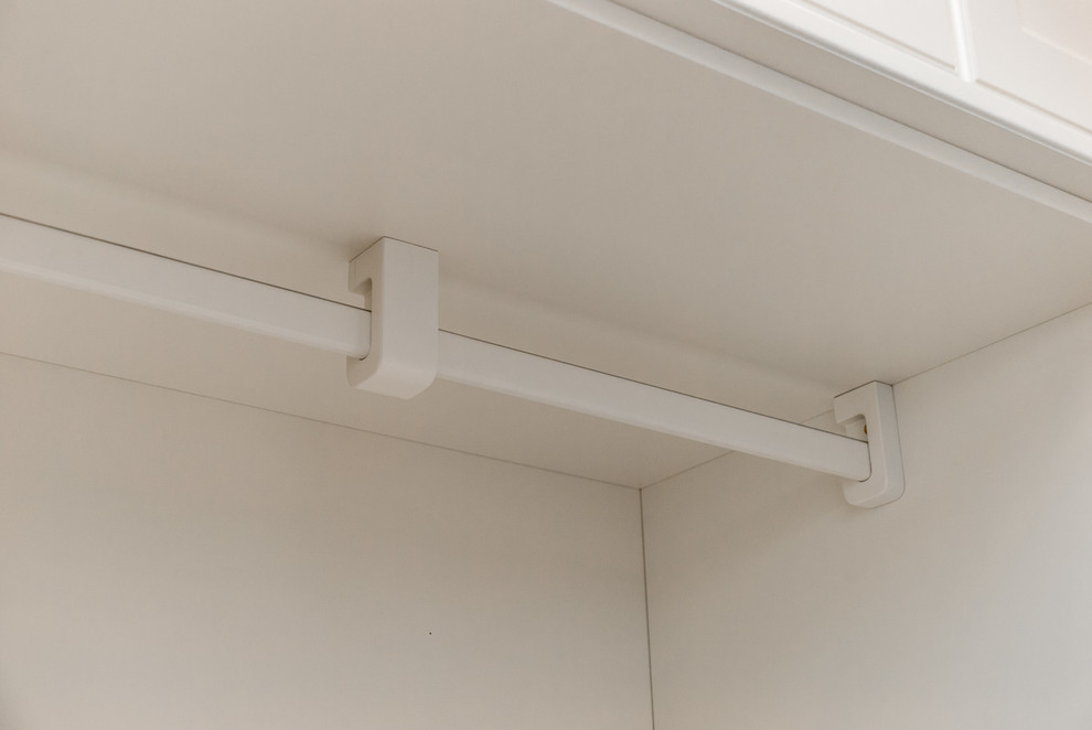 Шкаф в спальне