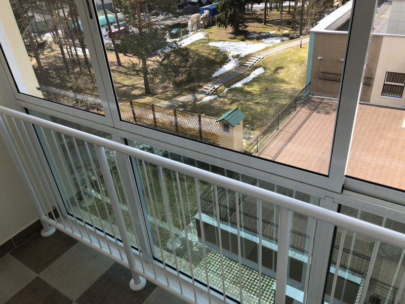 Алюминиевое раздвижное остекление лоджии