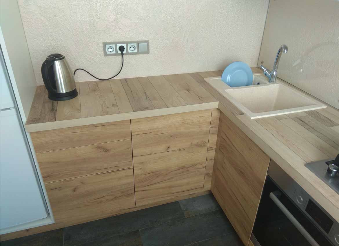 Обложка проекта: Кухни с фасадами из пластика