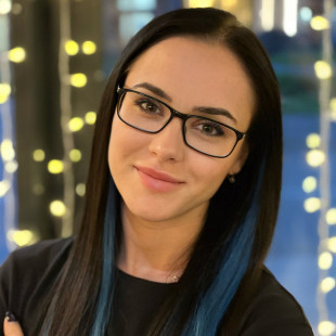 Евгения Тарасова