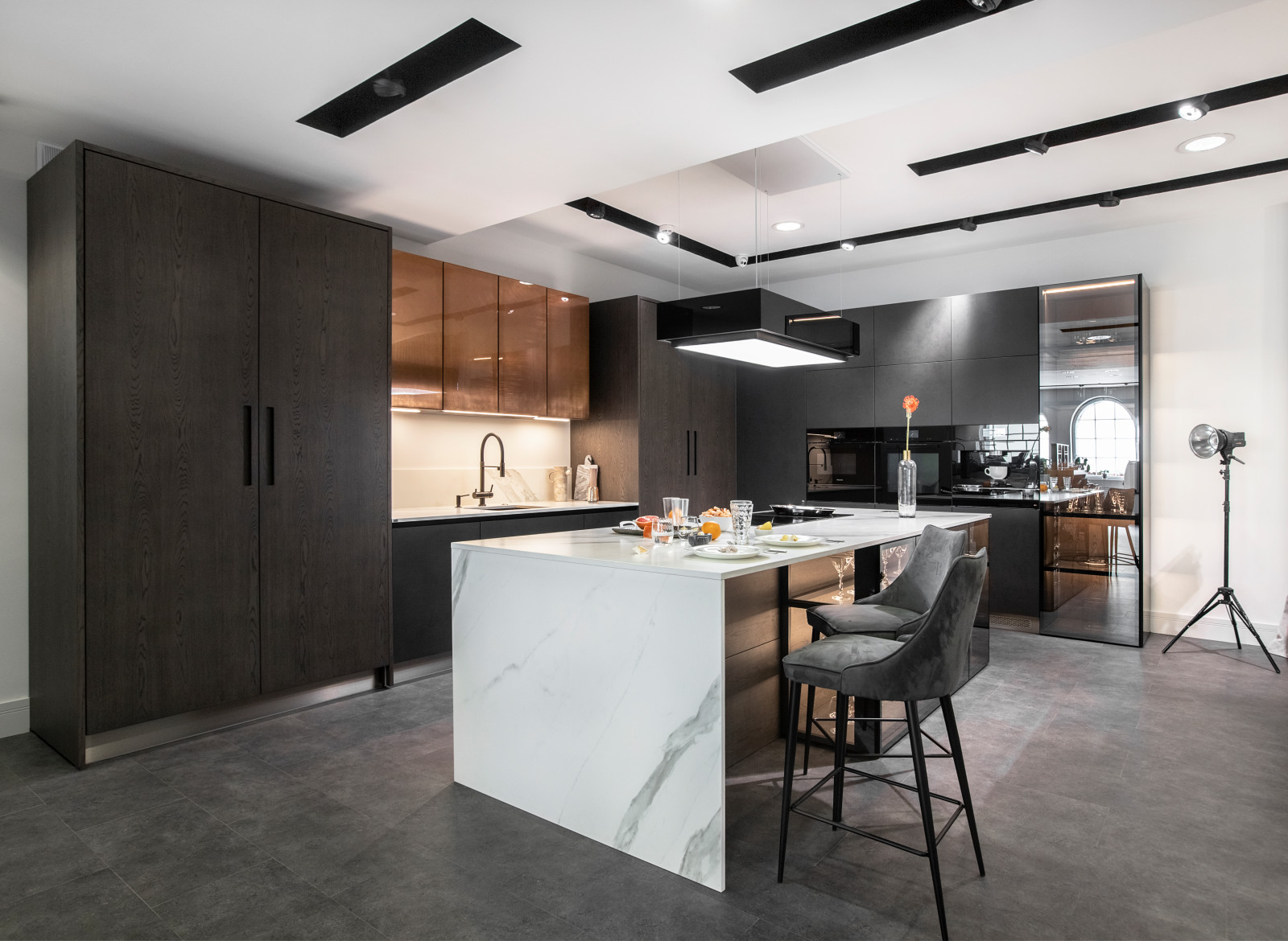 Giulia Novars — Новосибирск. ул.Орджоникидзе, 23 (м.«Площадь Ленина»)