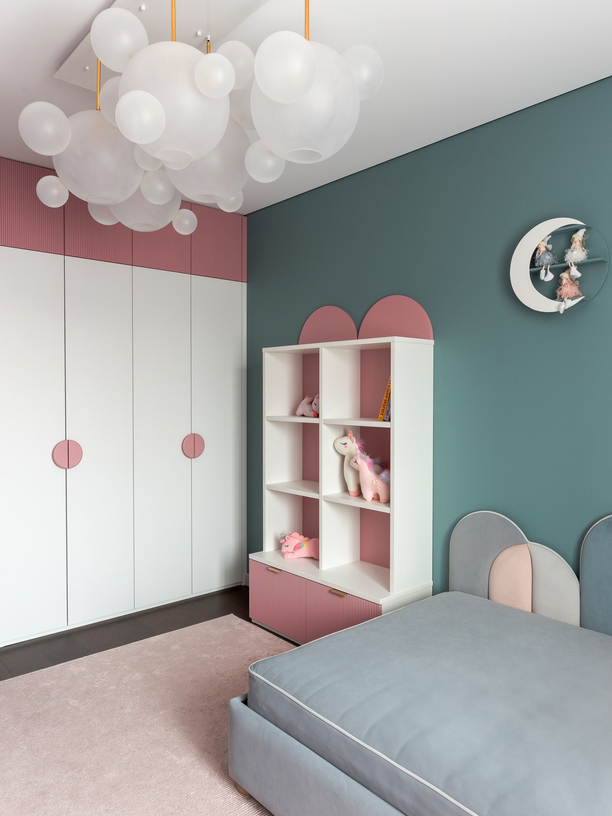 Обложка проекта: Синий, синий иней... на Ленинском (фото)