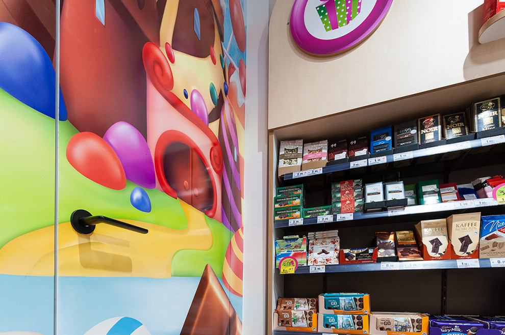 Обложка проекта: Магазин сладостей в Вильнюсе «MAJAI». Скрытые итальянские двери