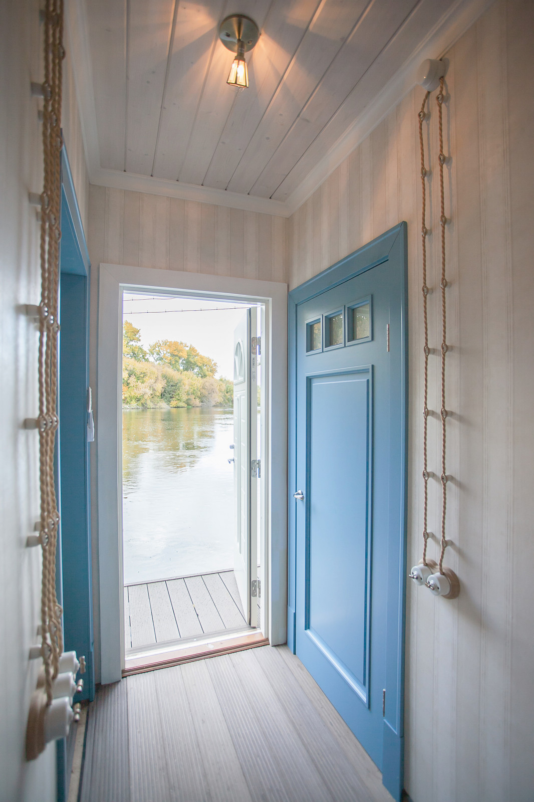 Дебаркадер дача