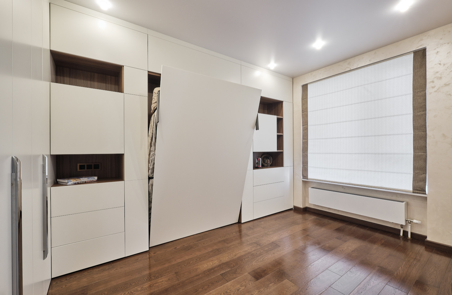 Квартира-студия с трансформируемой мебелью.