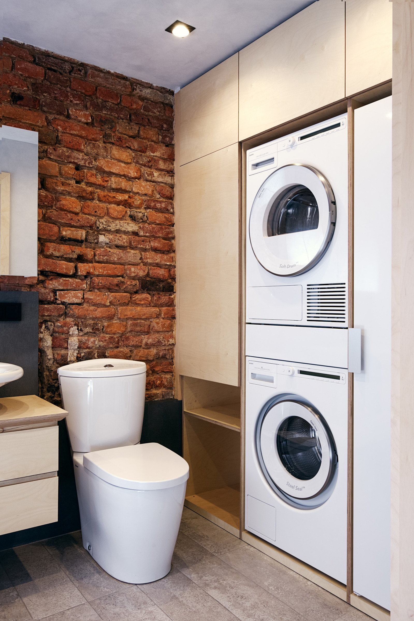 Мебель из фанеры для ванных комнат