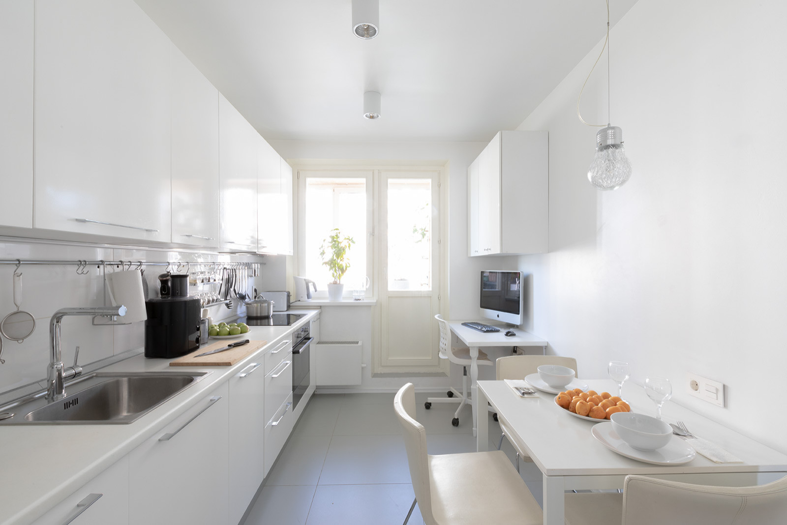 Двухкомнатная квартира в Некрасовке для семьи с ребенком