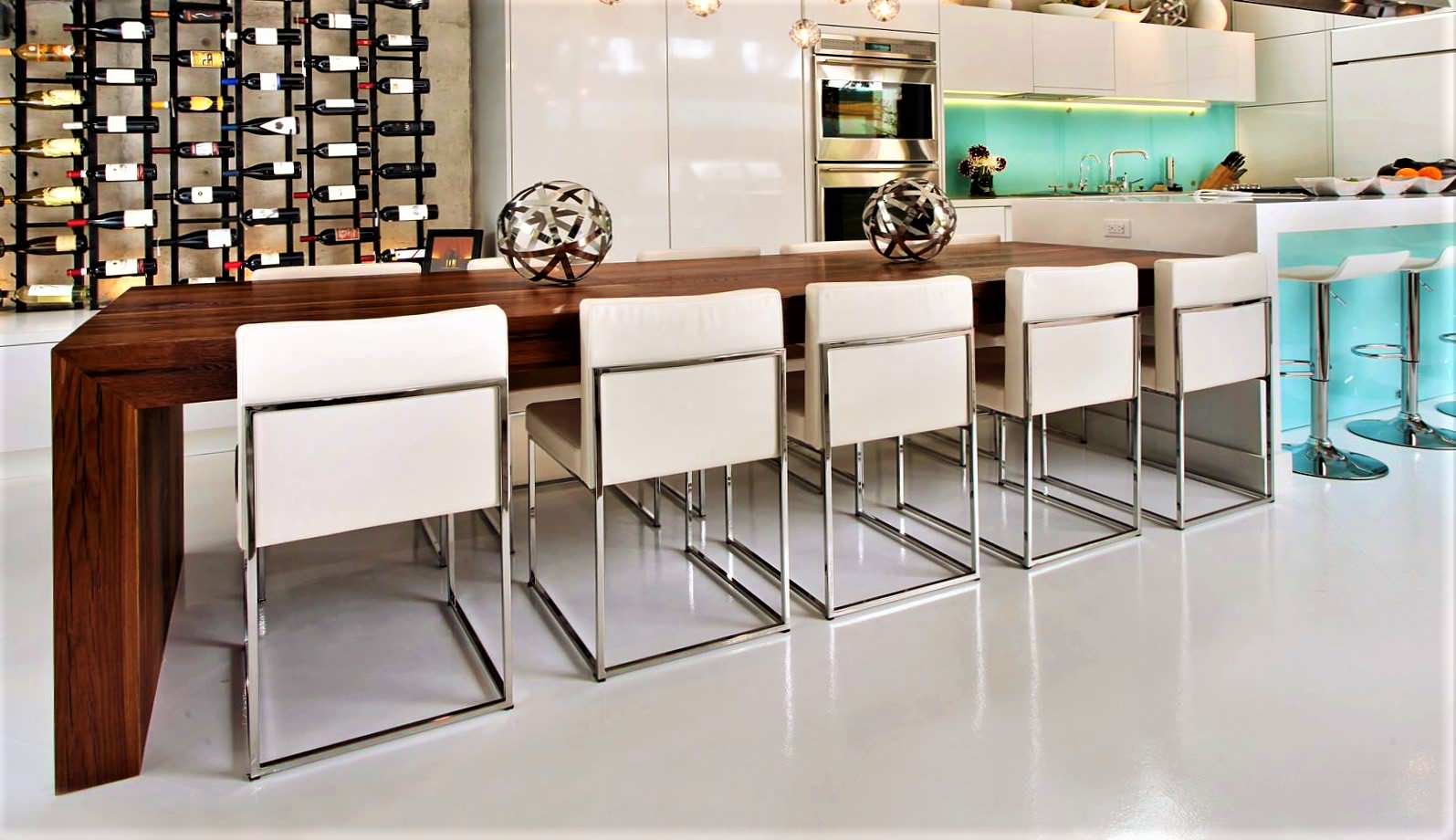 Обложка проекта: Стулья