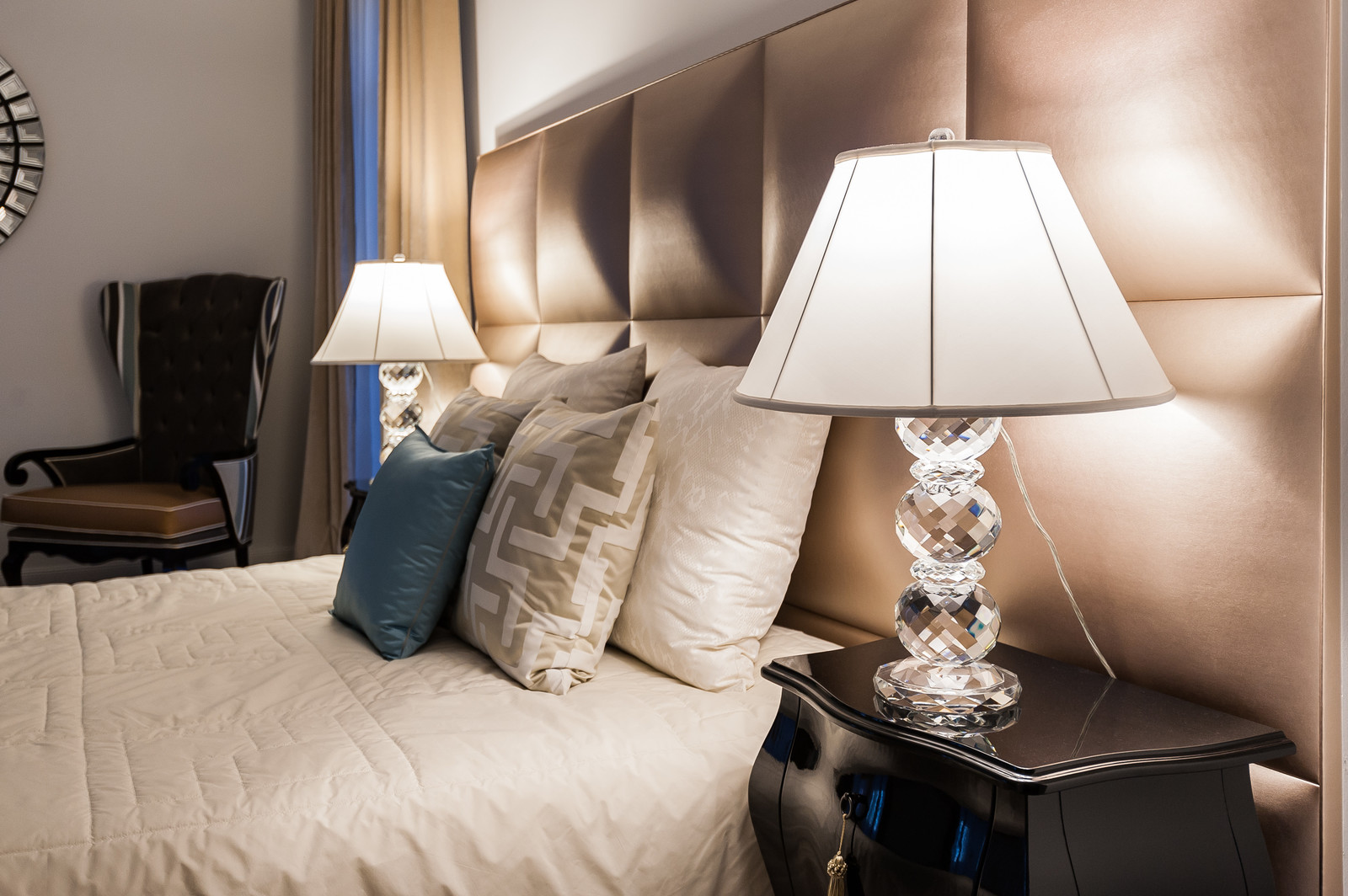 Дом с лошадиным бюстом