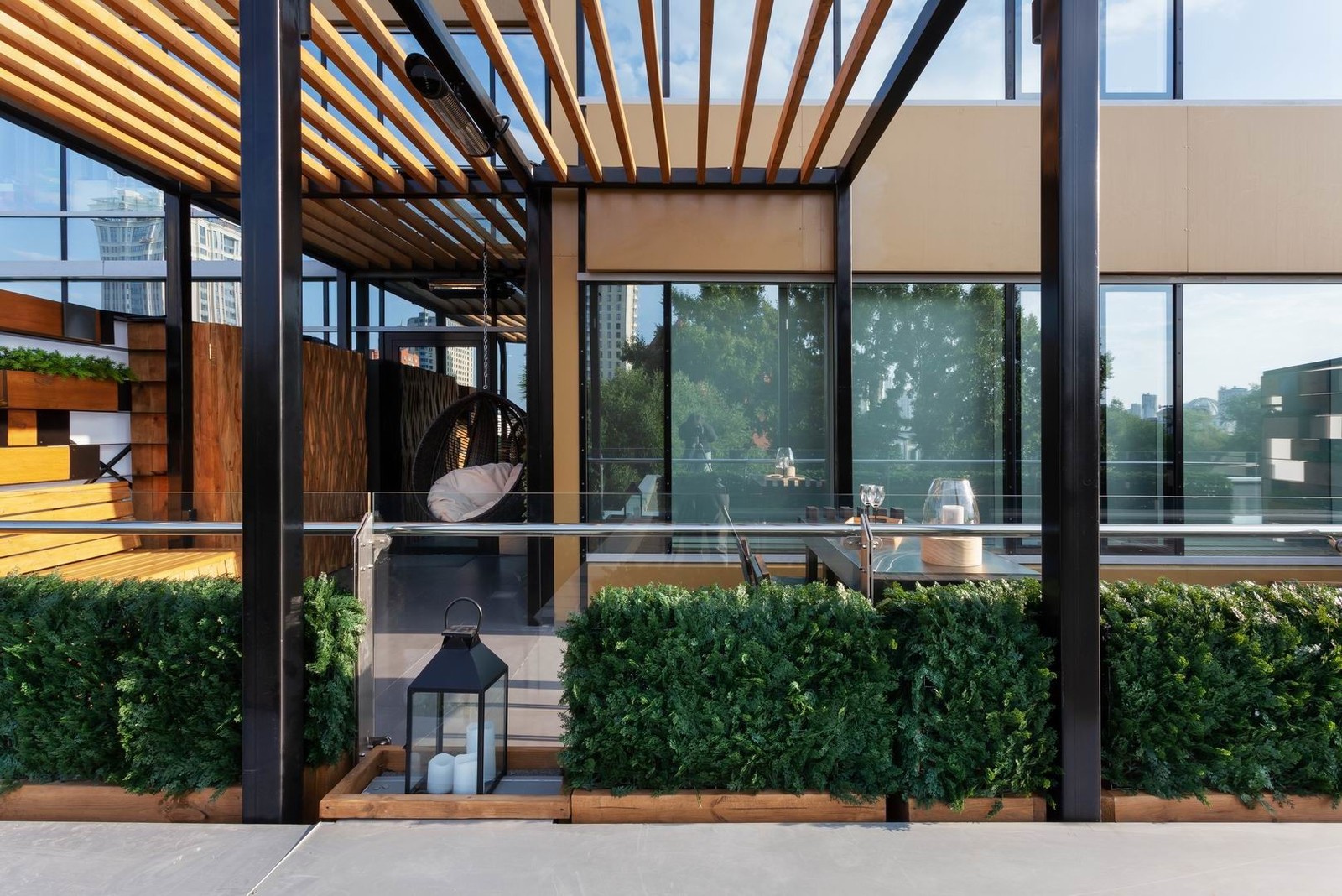 Обложка проекта: Фото I ТЕРРАСА #ОгниЕкатеринбурга I