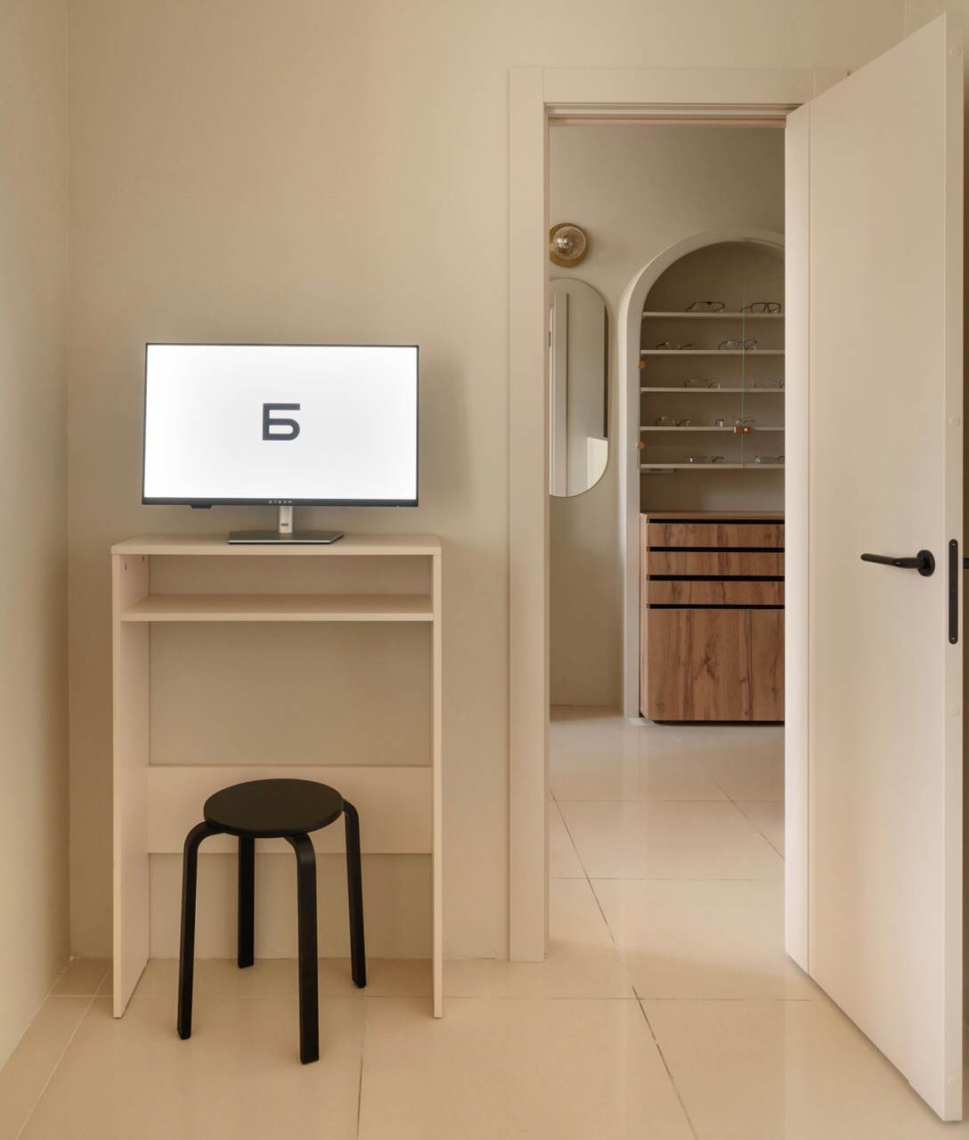 Обложка проекта: Оптика "Аюталь" / кабинет