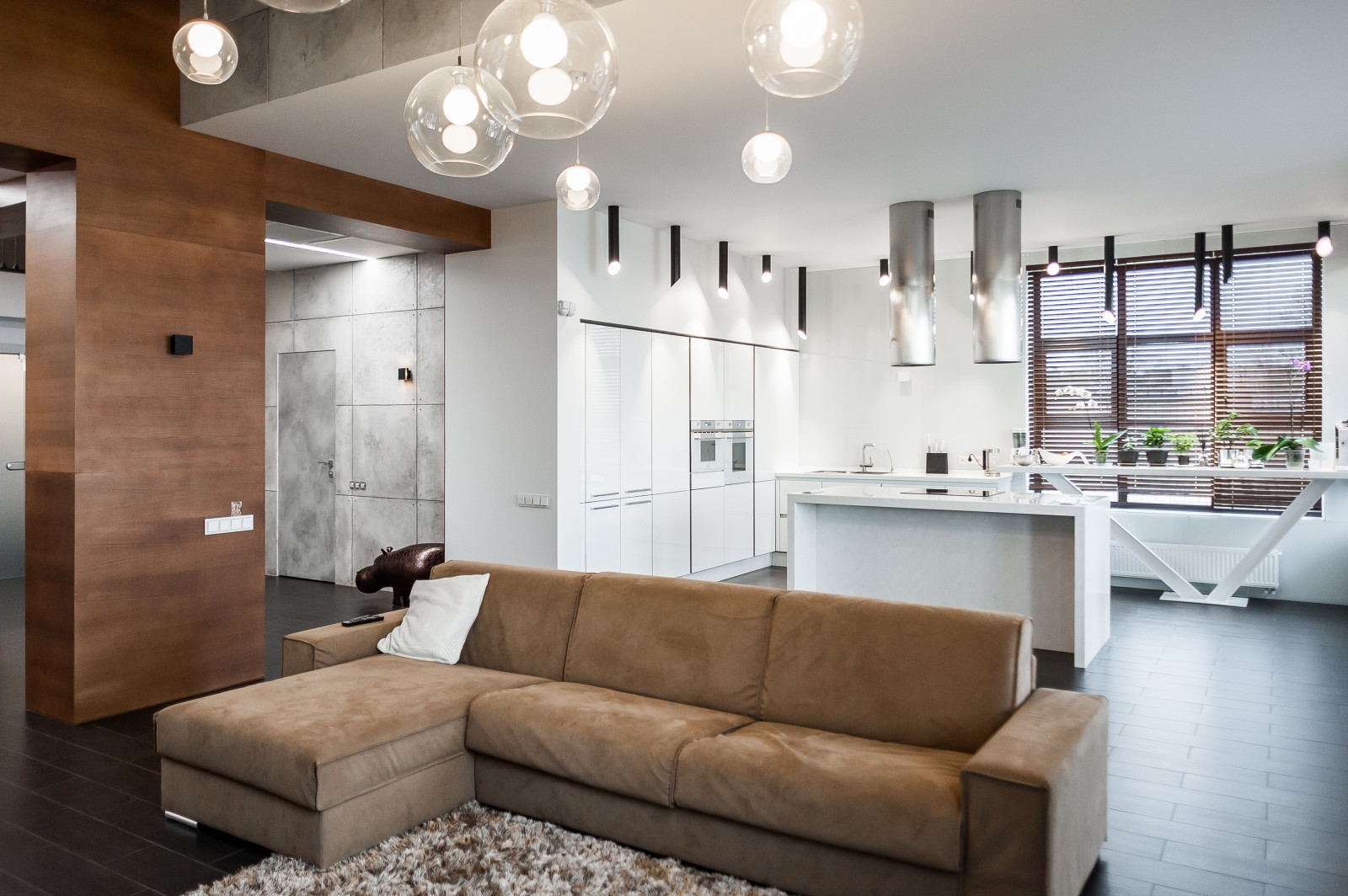 Обложка проекта: Отделочные работы под ключ в загородном доме. Автор проекта Михаил Кисенко