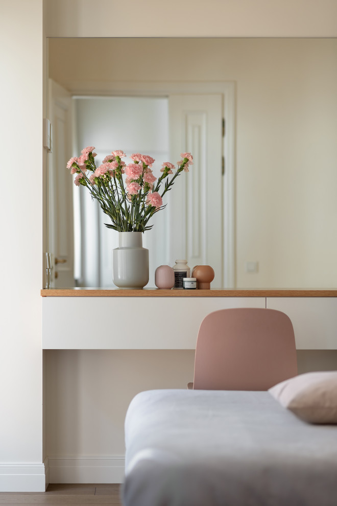 RS • Светлая спальня