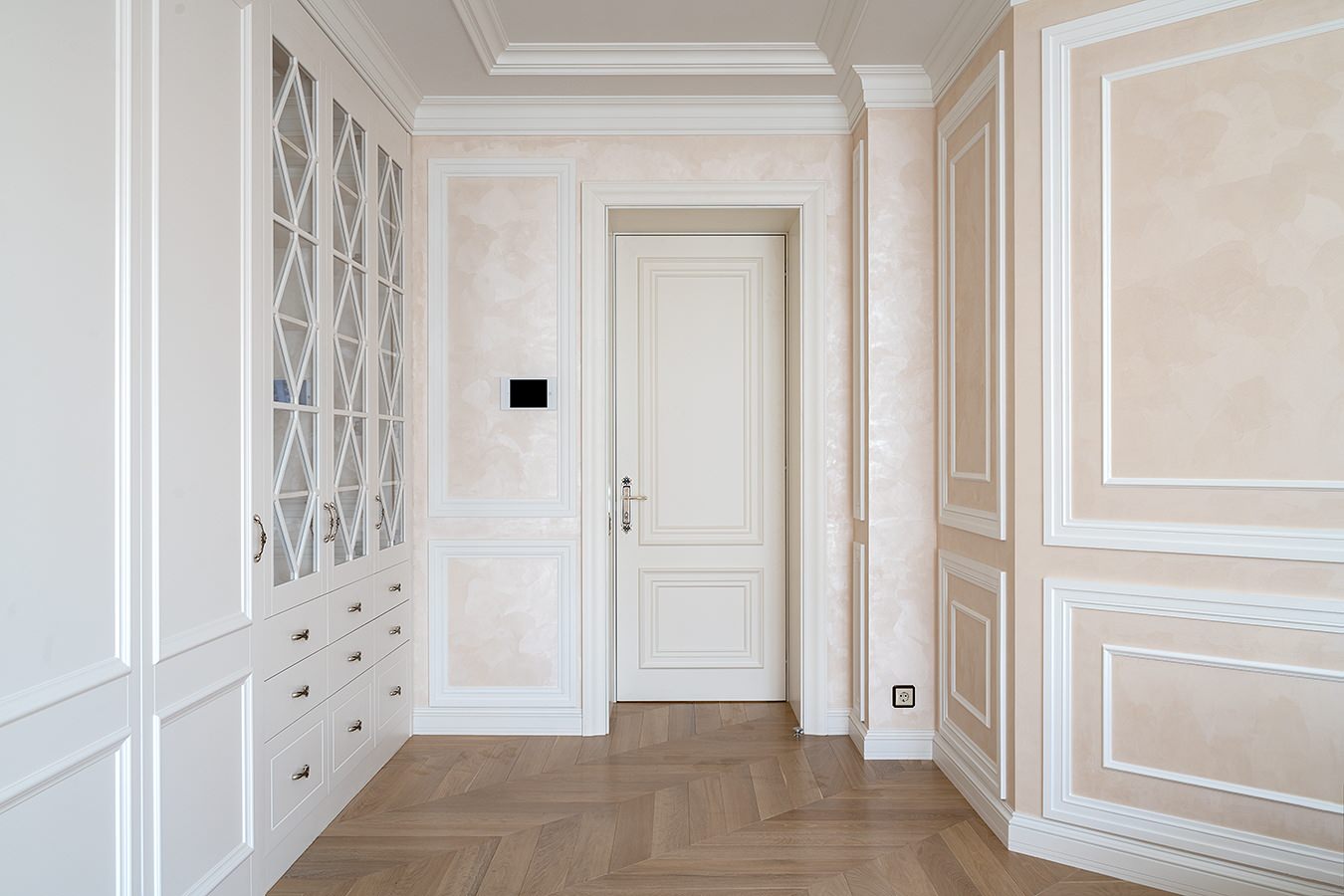 Мебель на заказ для светлой квартиры