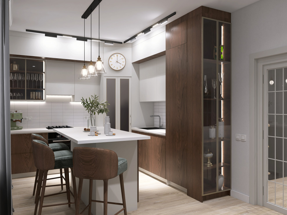 Двухэтажный дом с цокольным этажом 208м2