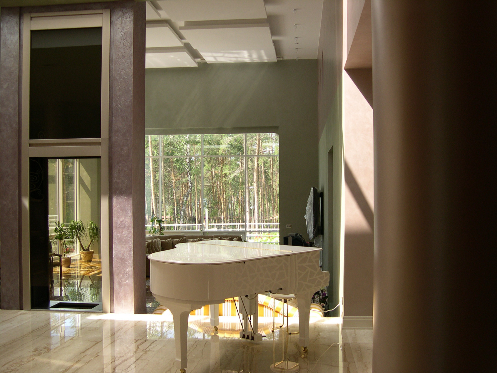 Коттеджный поселок на берегу озера