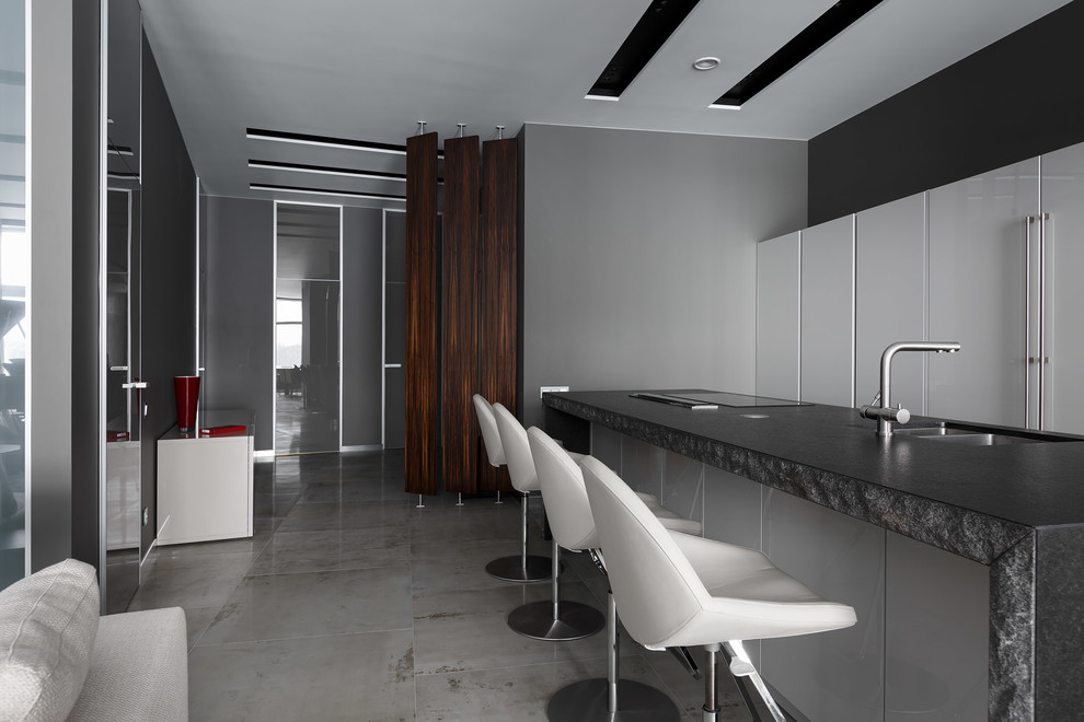 Окнами на Петроградскую сторону