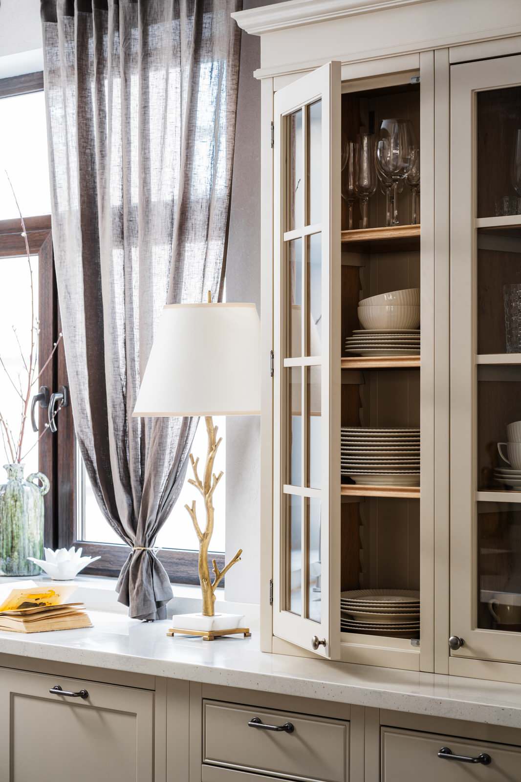 Обложка проекта: Dantone Kitchen by Dantone Home