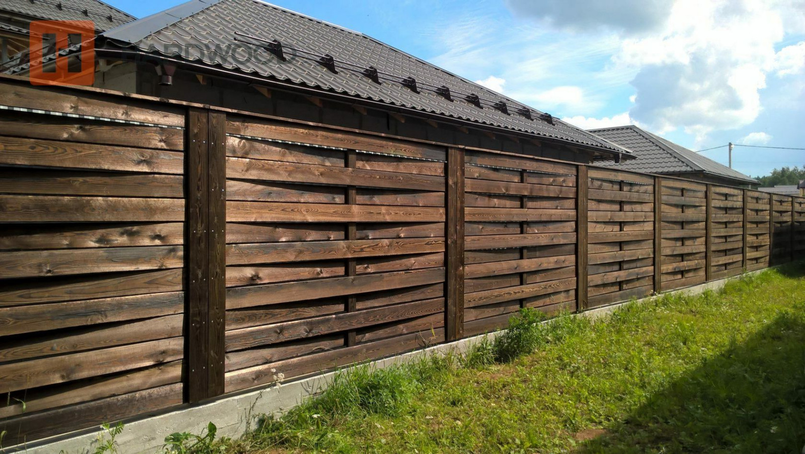 Обложка проекта: Забор плетенка из каменной древесины