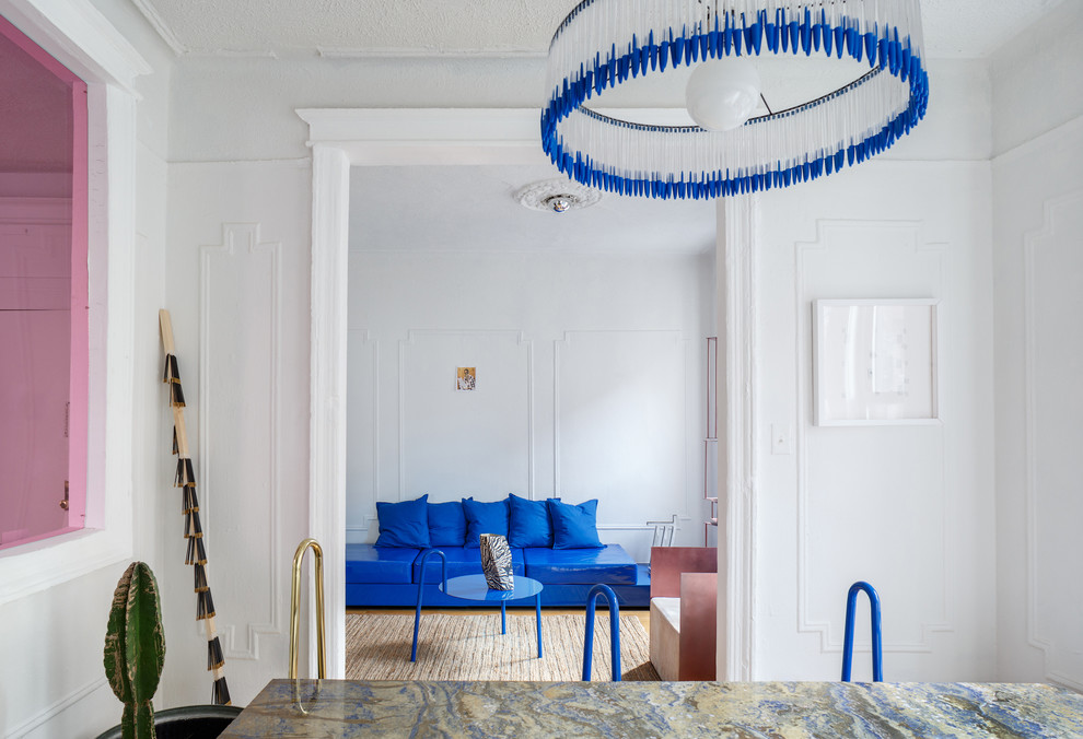 APARTMENT IN NEW YORK