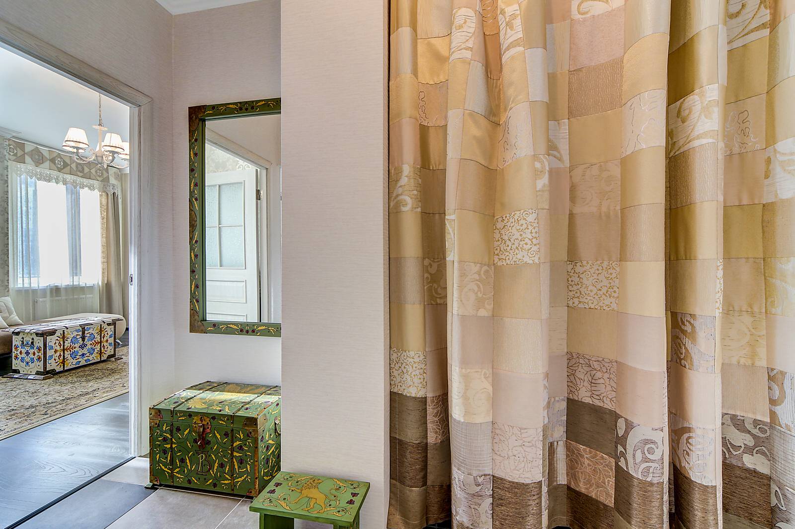 Лоскуты и сундуки