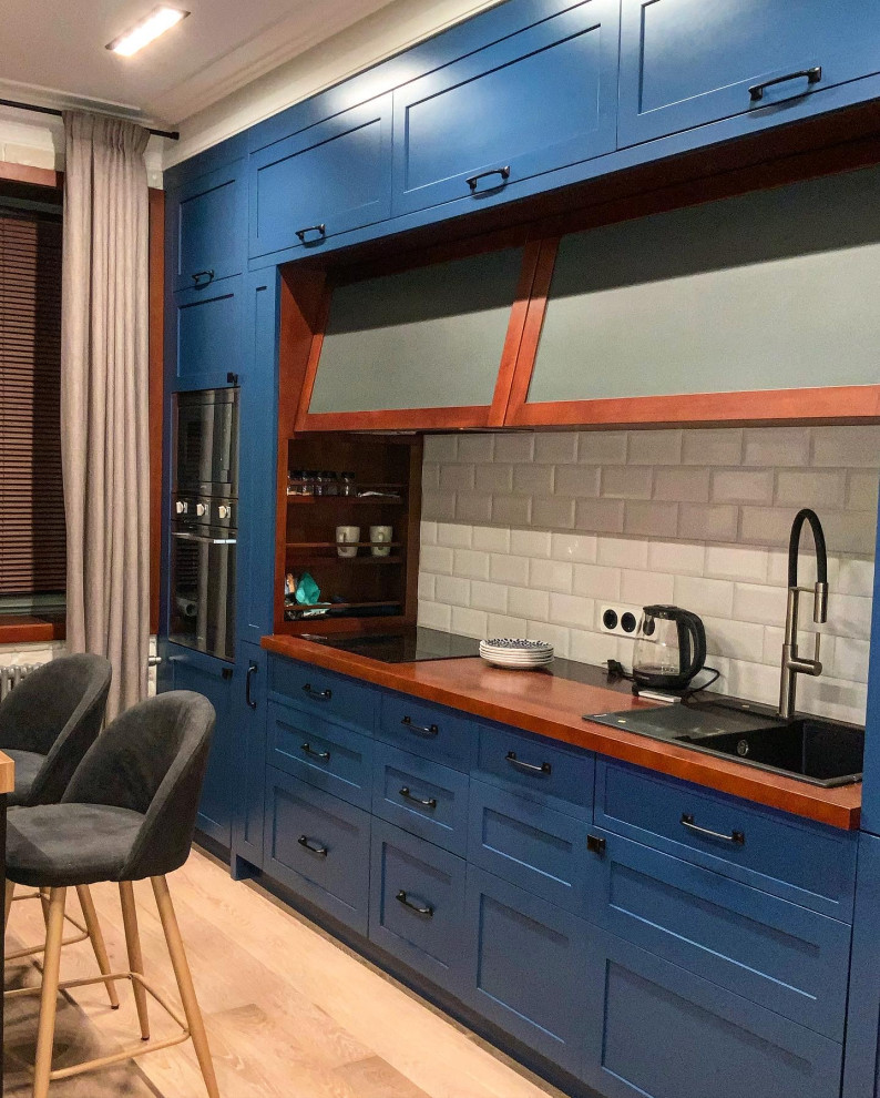 Небольшая квартира в стиле Лофт (у м. Горьковская)