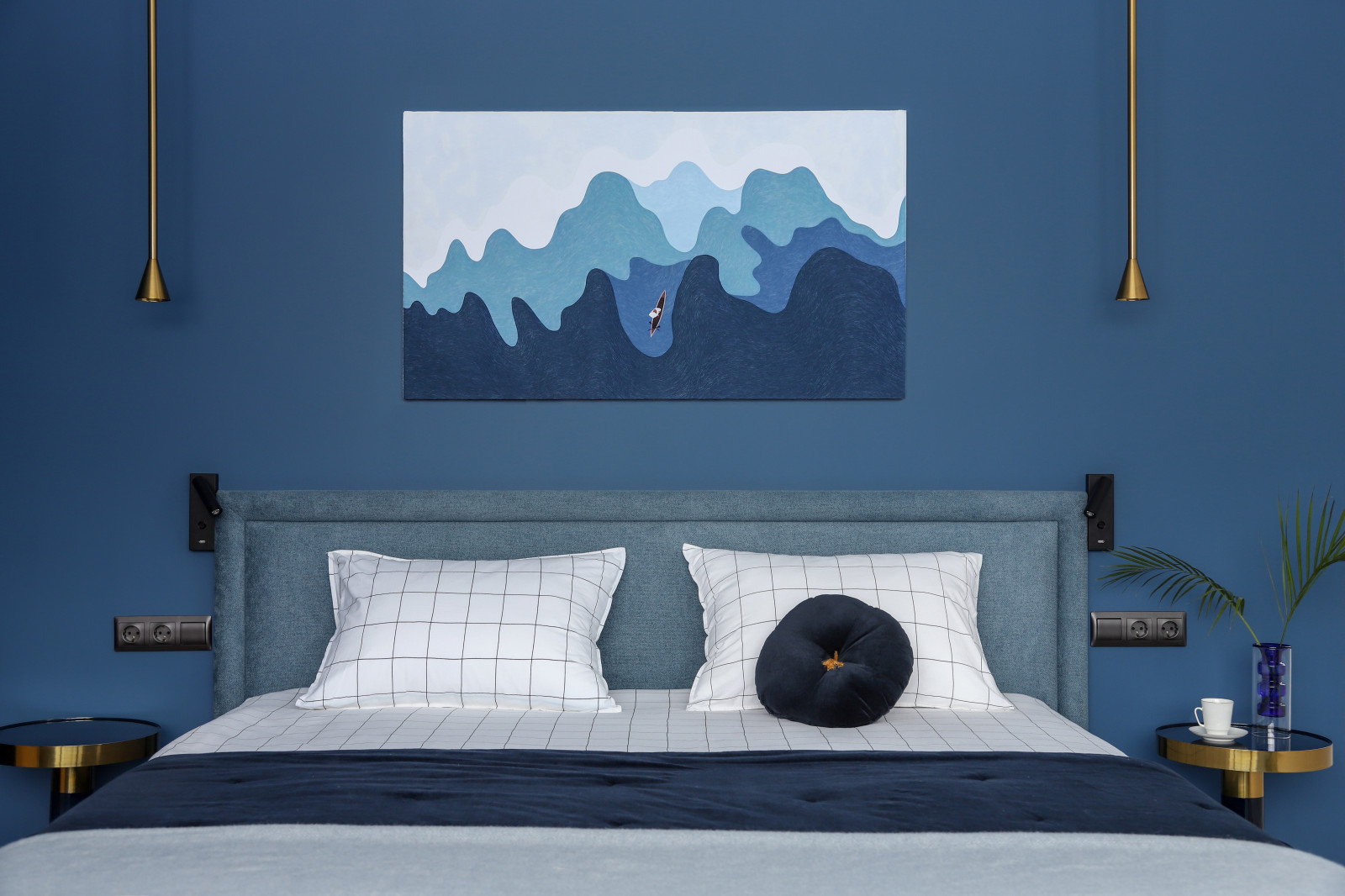 Обложка проекта: 50 оттенков синего.