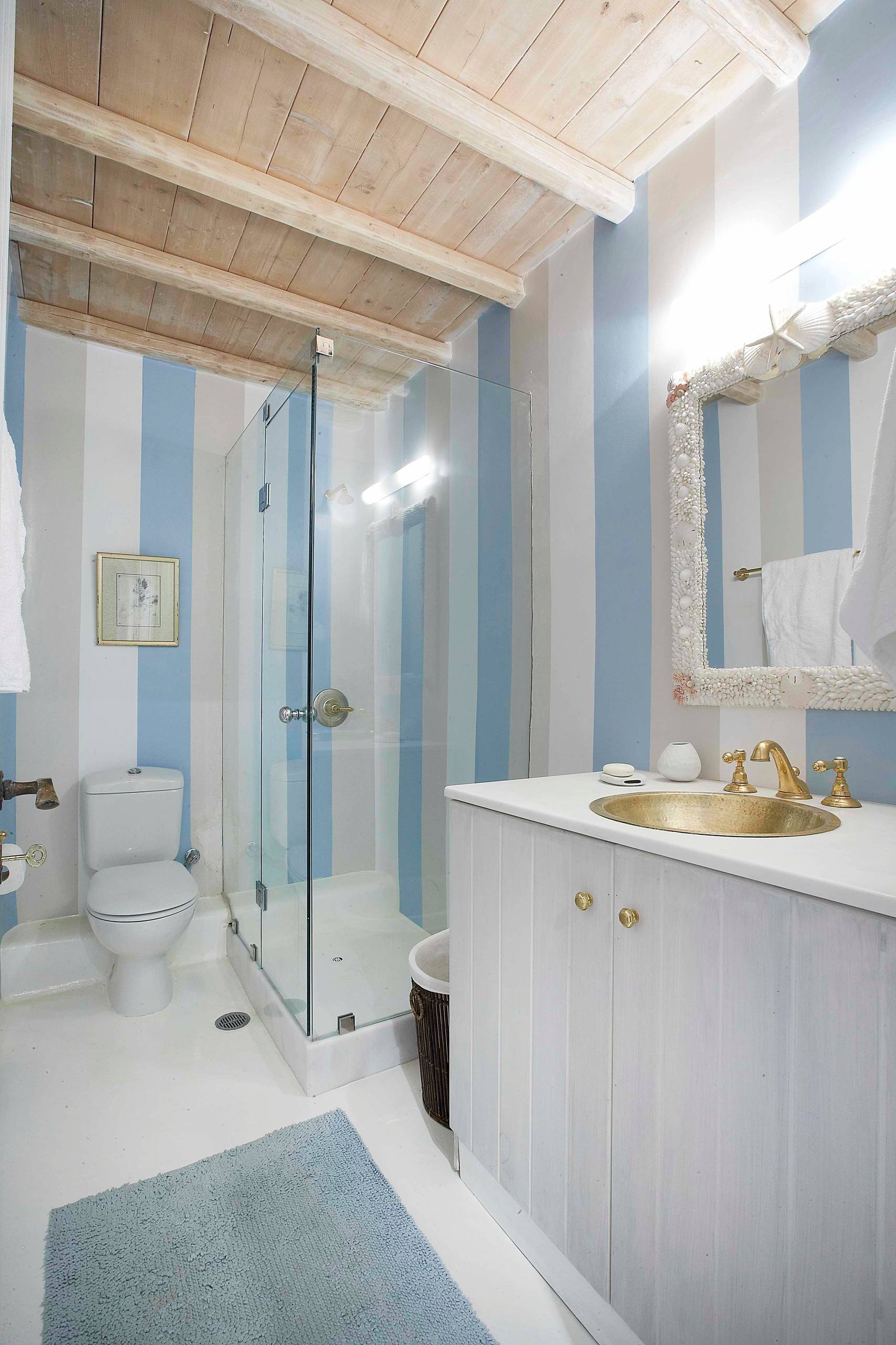 Houzz Греция: Белая уединенная вилла в кикладском стиле