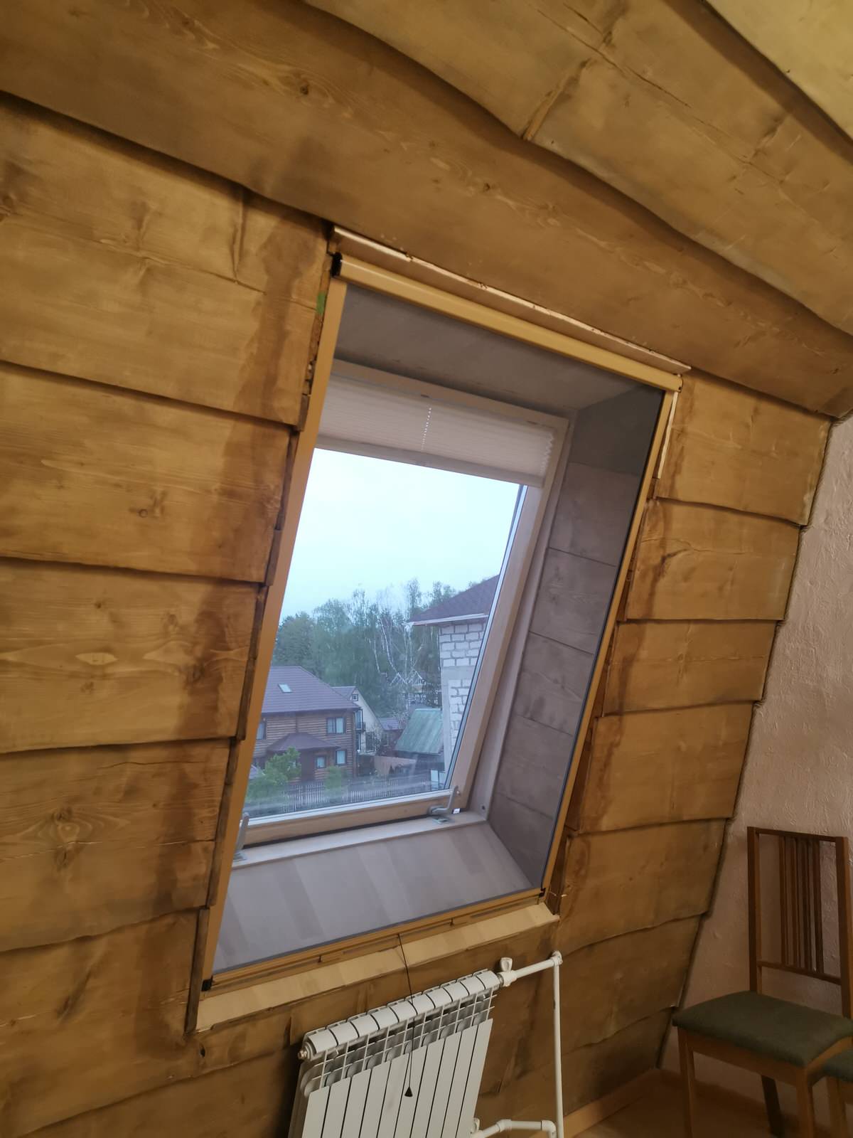 Обложка проекта: Мансардное окно