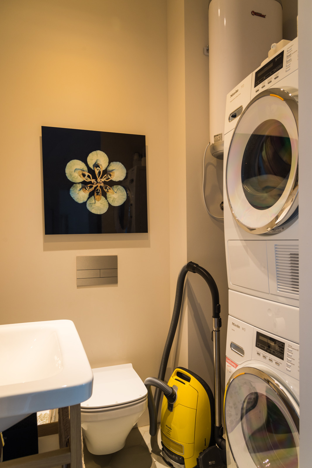 В гостях: Квартира в бетоне рядом с Таврическим садом