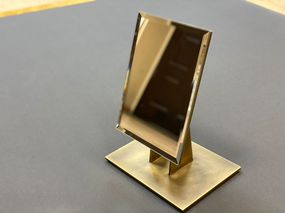 Зеркала на заказ