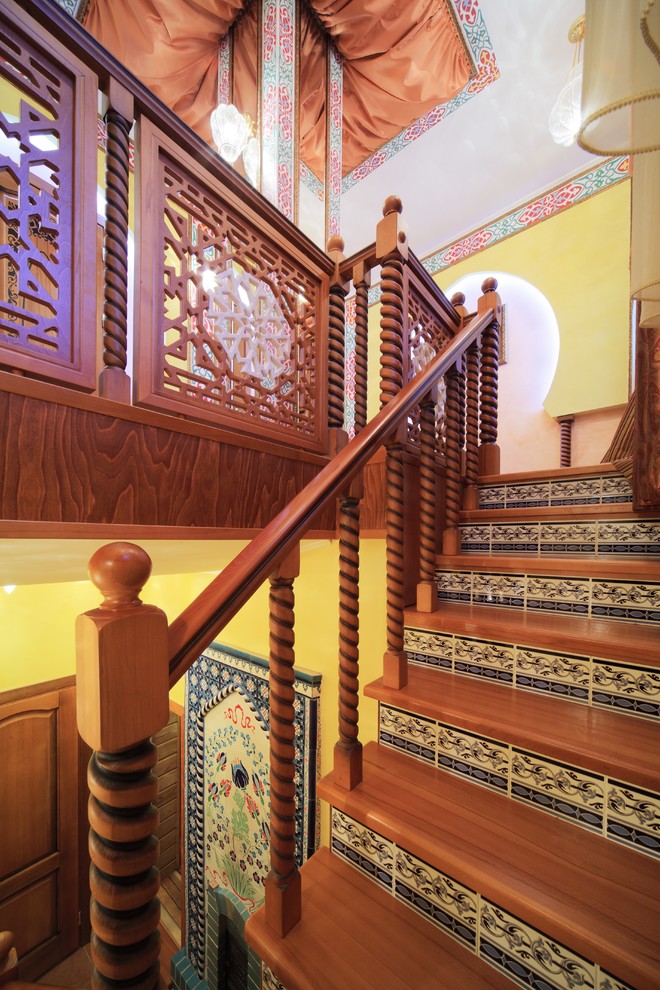 Интерьер коттеджа в яркий тонах(продолжение)