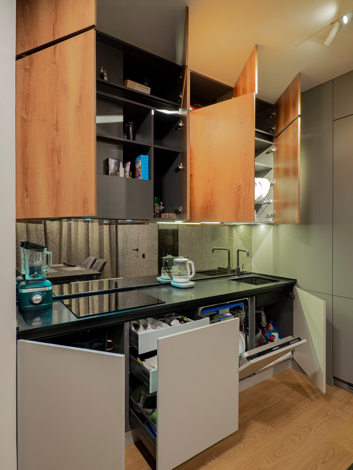 Стильная кухня в минималистичном стиле