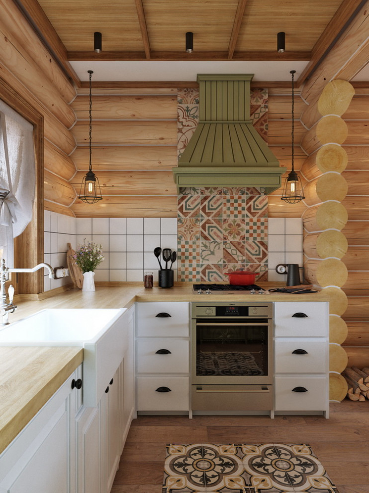 Частный деревянный дом