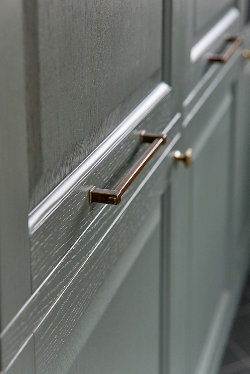 Дом в поселке Британика