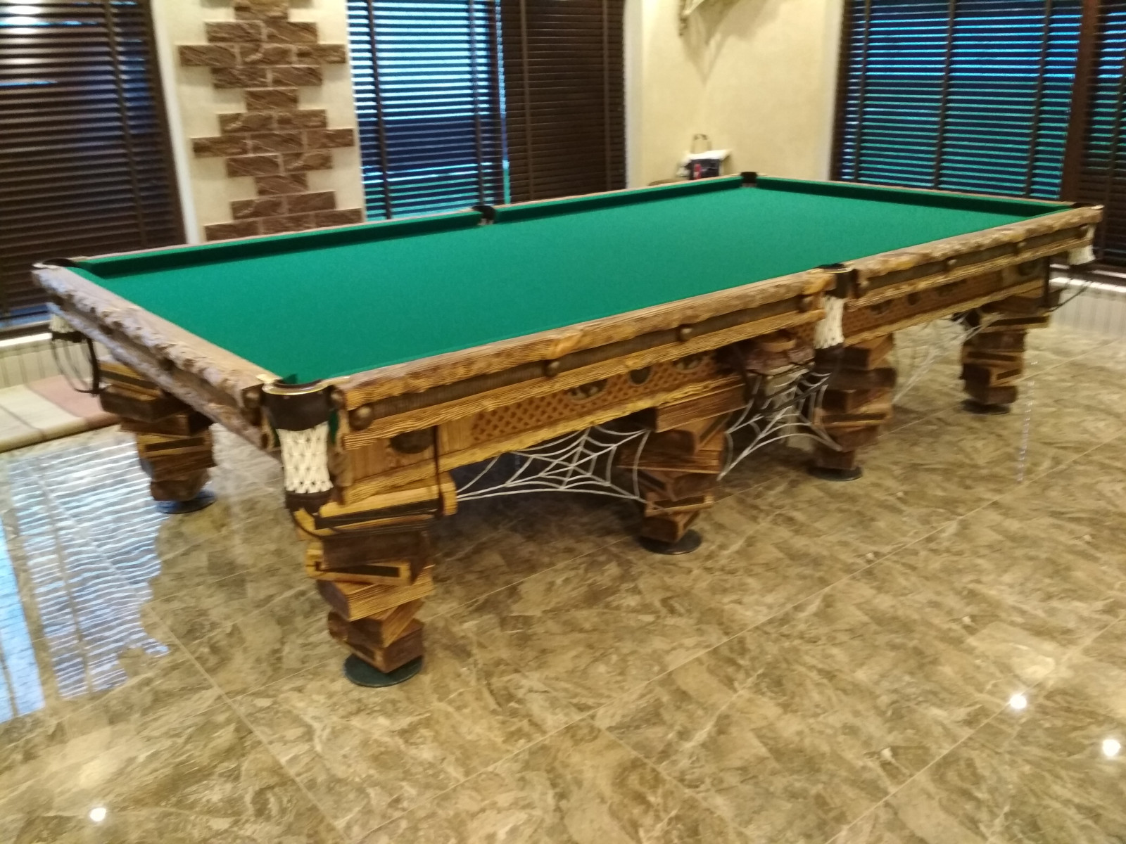 Мебель на заказ из массива дерева