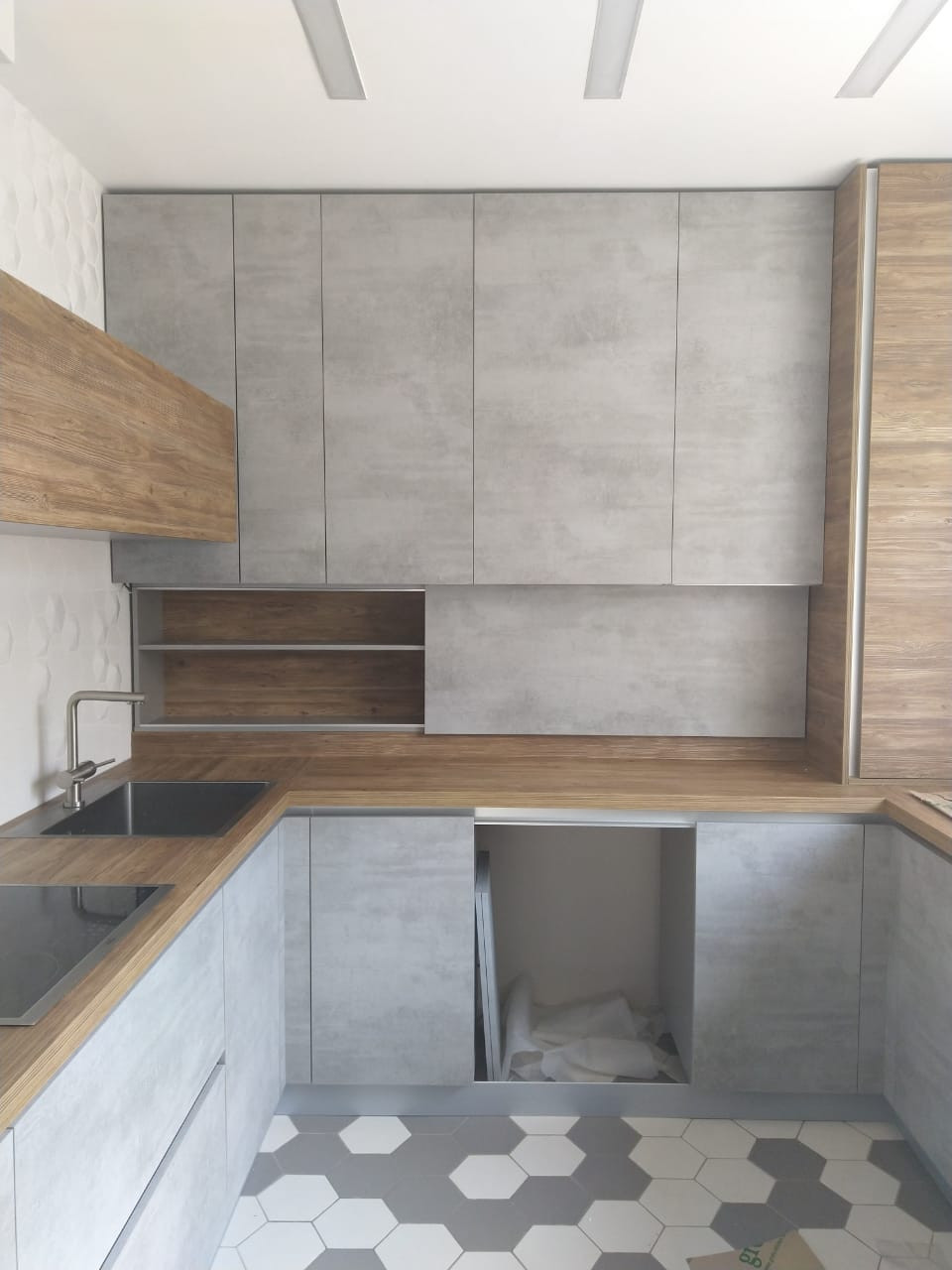 Переделка кухни. Лесная поляна. Кемерово. Так стало.