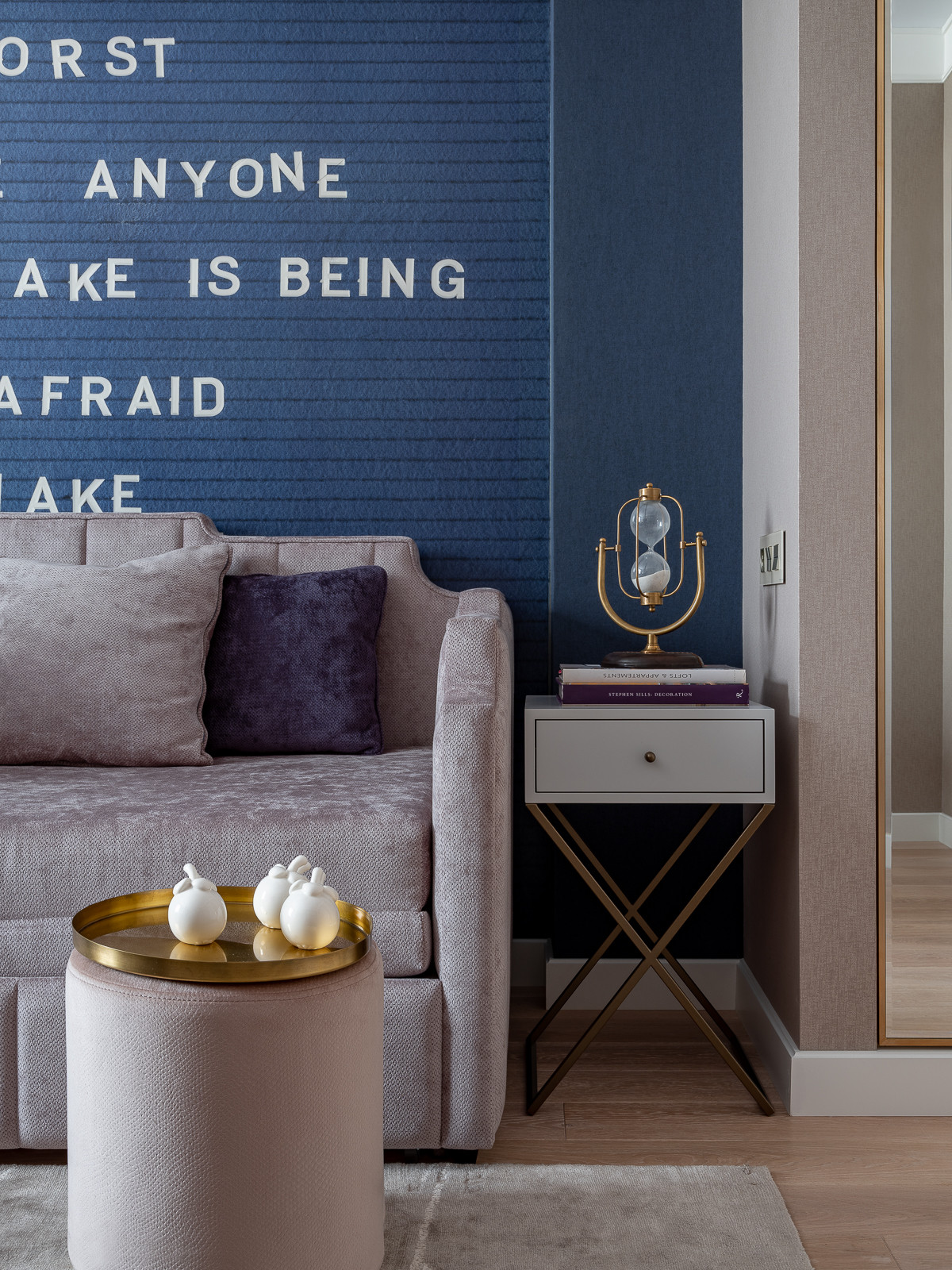 Интерьер квартиры в жк "Алые Паруса"