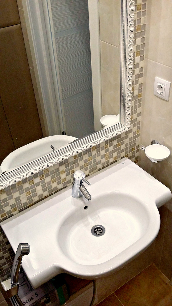 "Гламурные нотки" (3-комнатная квартира-студия)