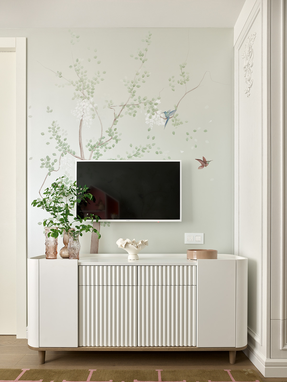 Живописная квартира.