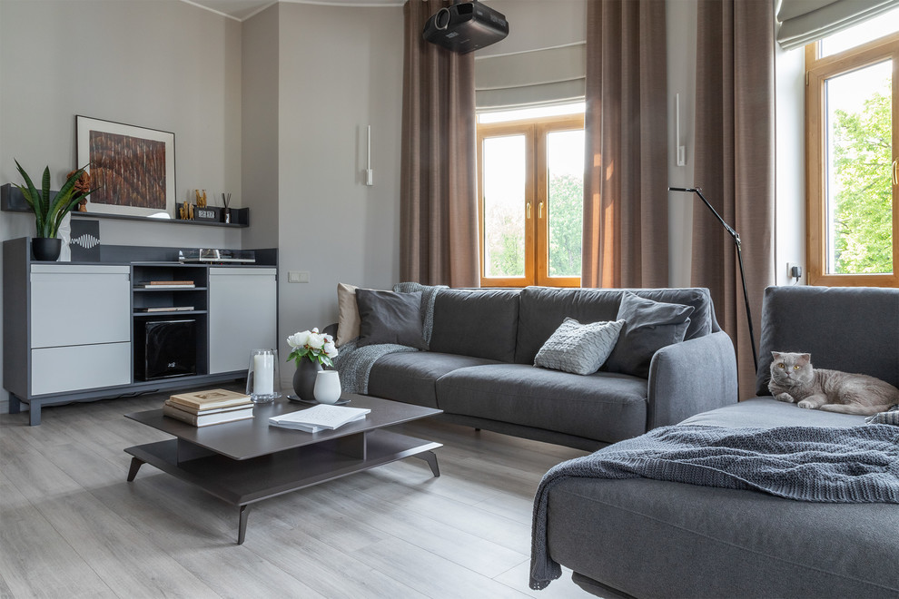 Интерьер двухуровневой квартиры в Калининграде.