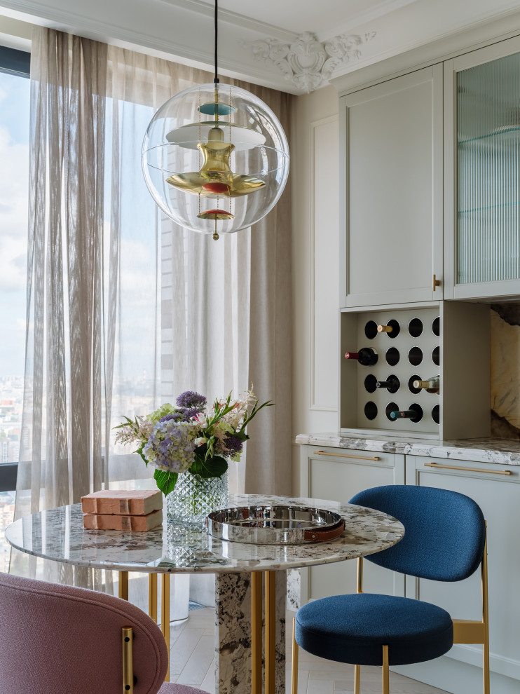 Французская классика в современной интерпретации