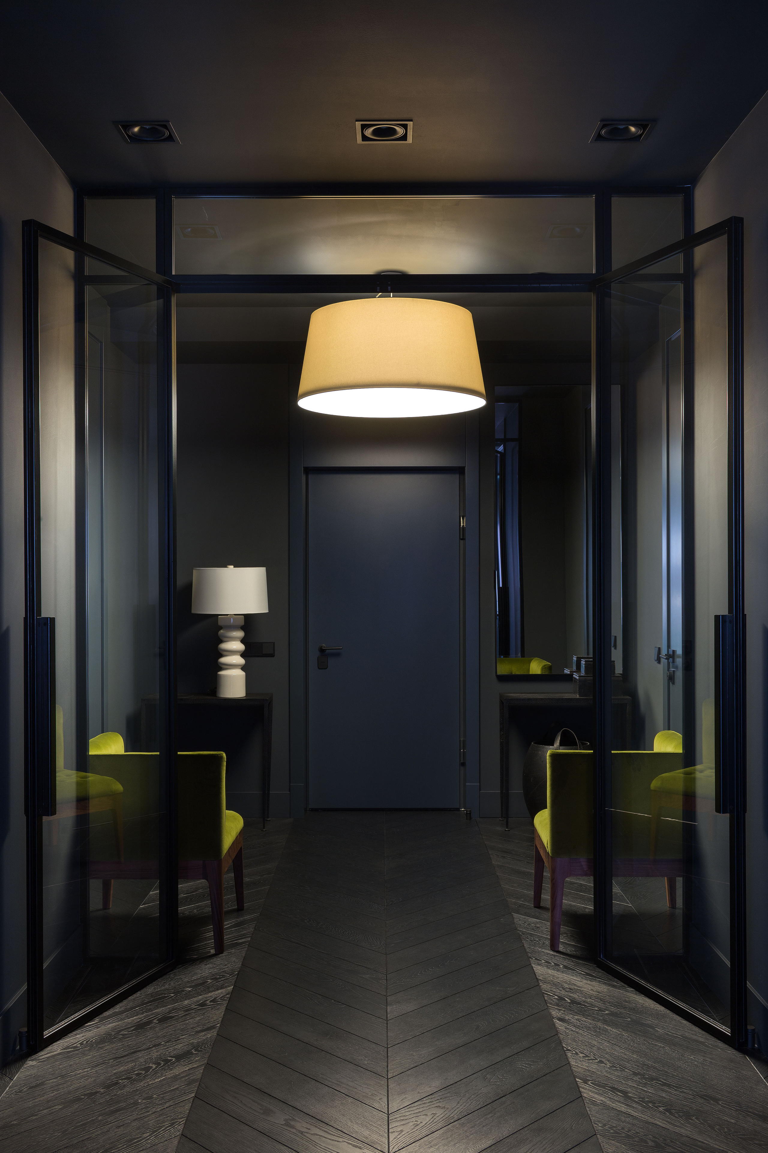 Houzz тур: Апартаменты, наполненные современным искусством