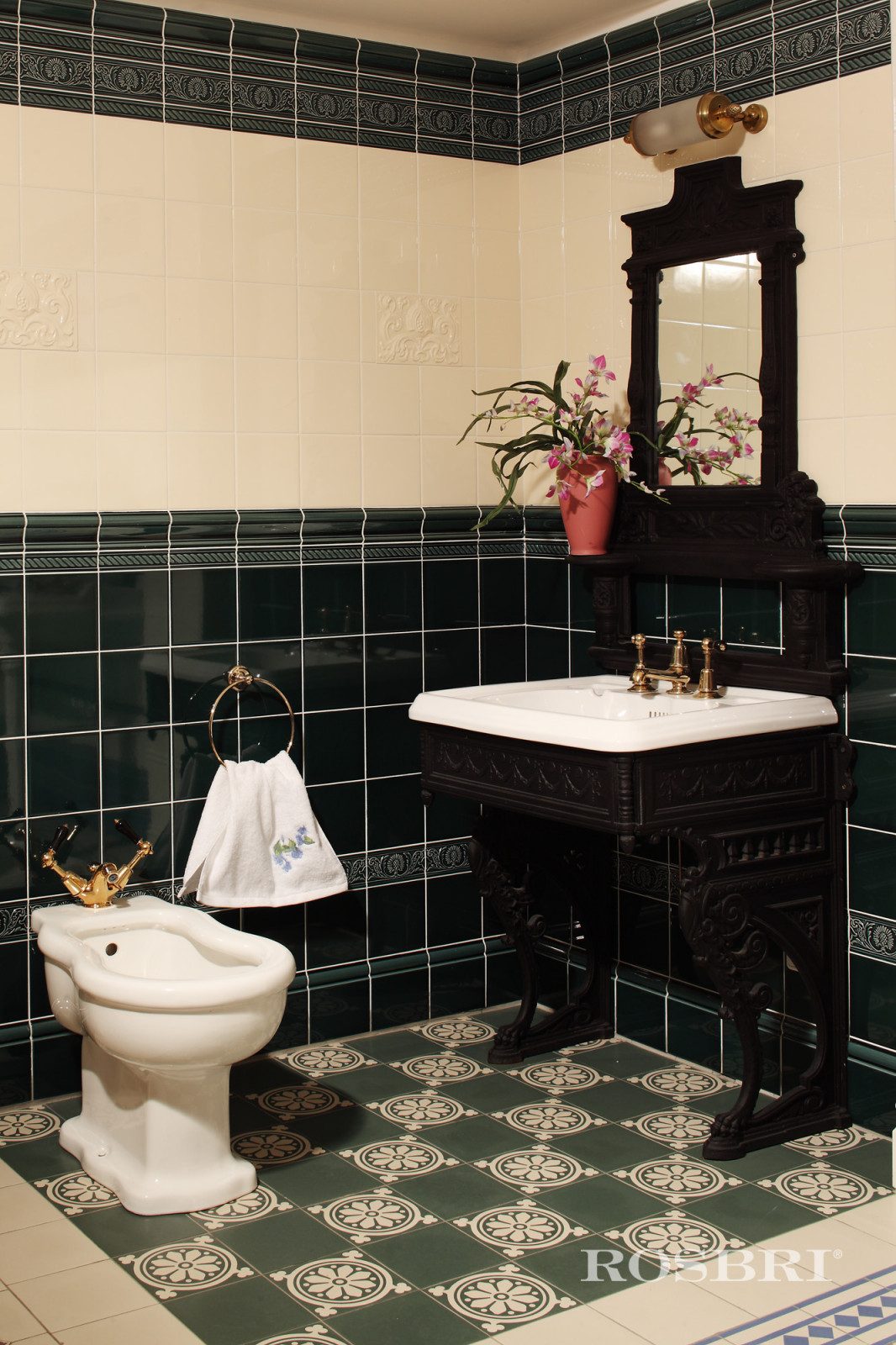 Rosbri "English House" Main Showroom